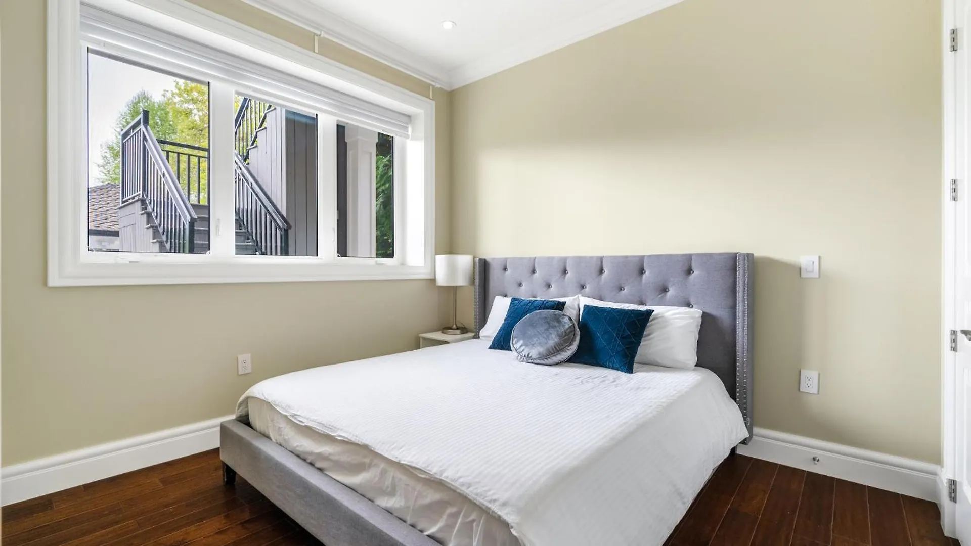 Experience Comfort Convenience Shared House Vancouver