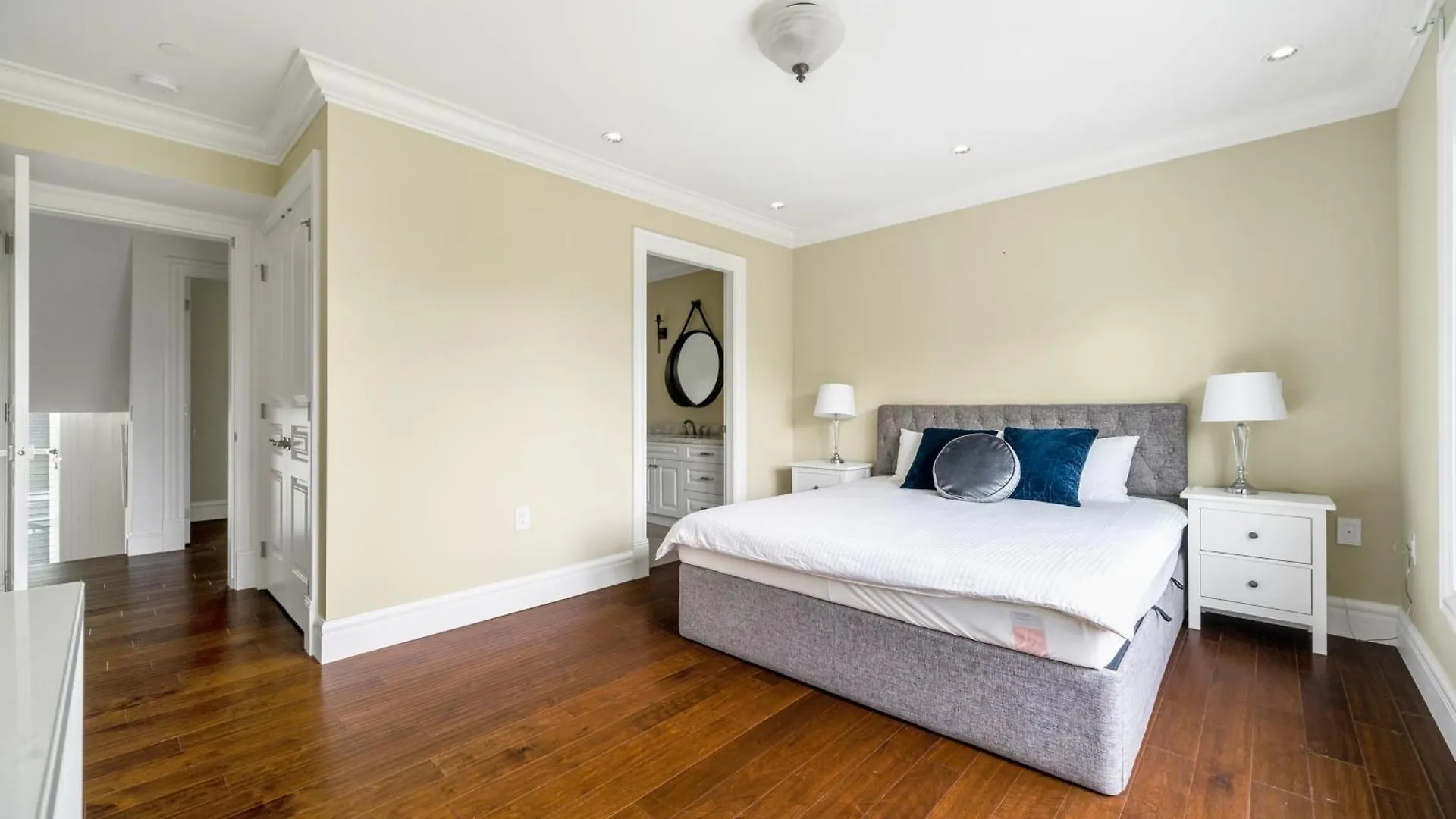 Experience Comfort Convenience Shared House Vancouver Homestay